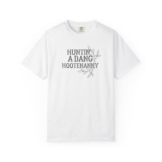 Boho Festival Vibe Tee – “Huntin a Hootenanny” Graphic Shirt